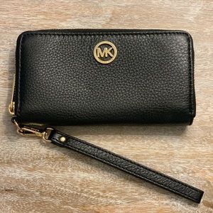 Michael Kors tech wallet/wristlet